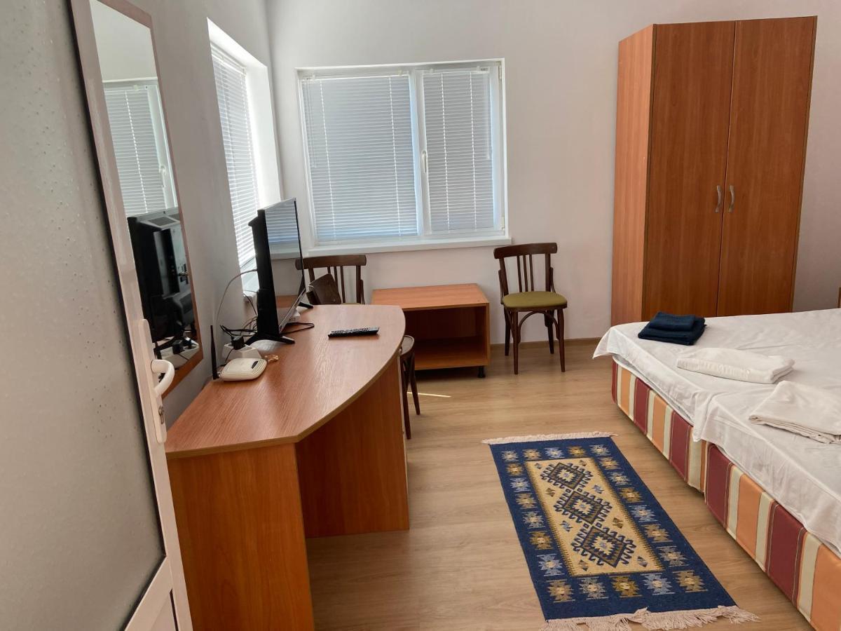 Соларис 4 Hotell Sjabla Exteriör bild